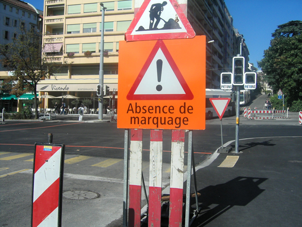 ABSENCE DE MARQUAGE, LORENZO MENOUD